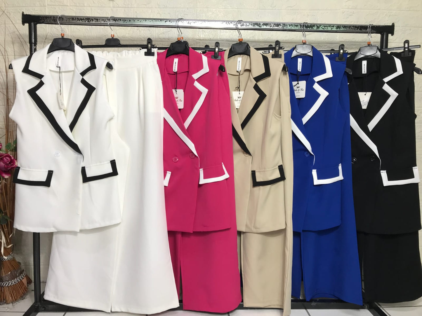 Traje de dama (chaqueta + pantalón)