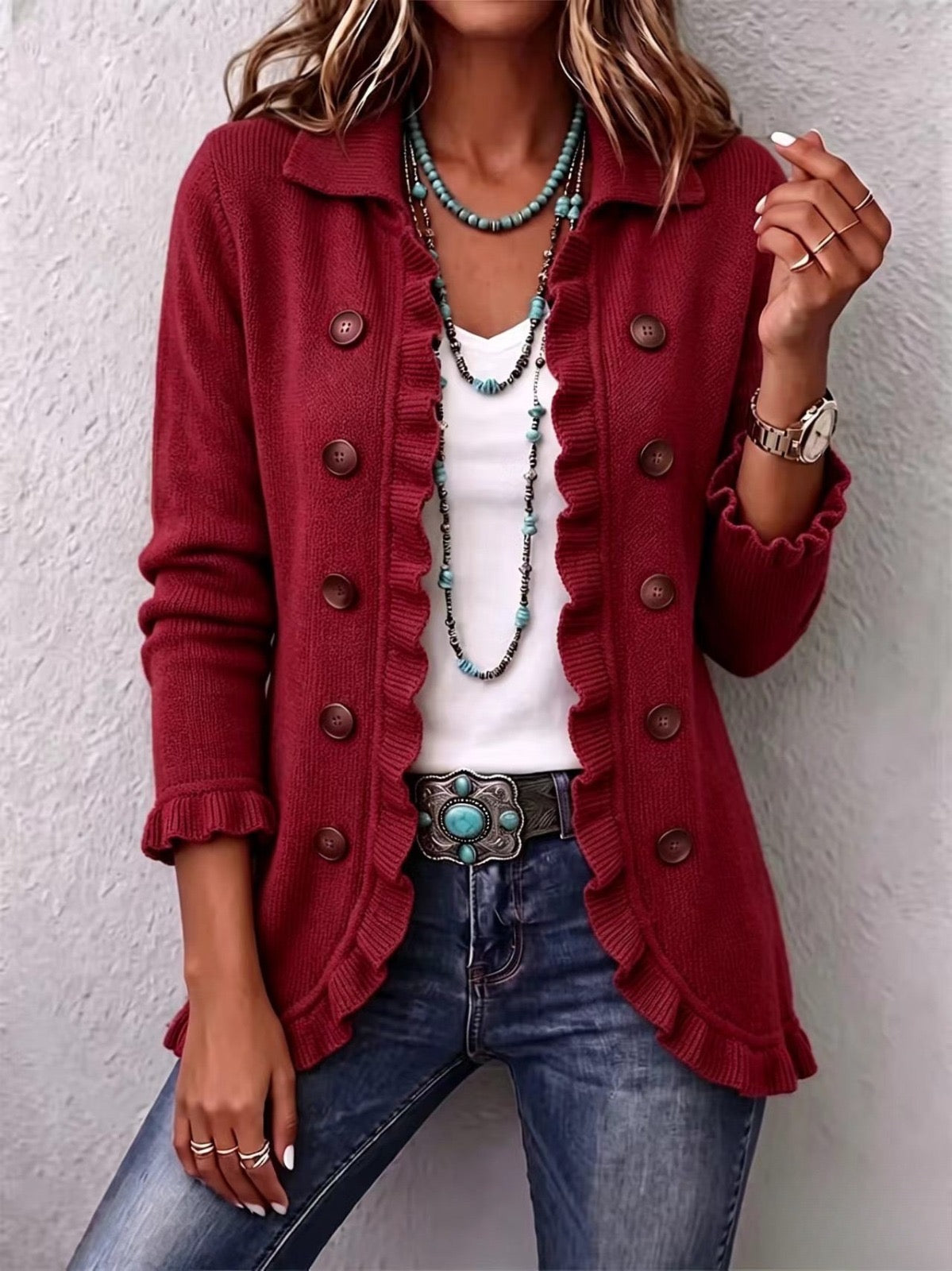 Marthe | Rote Rippstrickjacke mit Rüschen