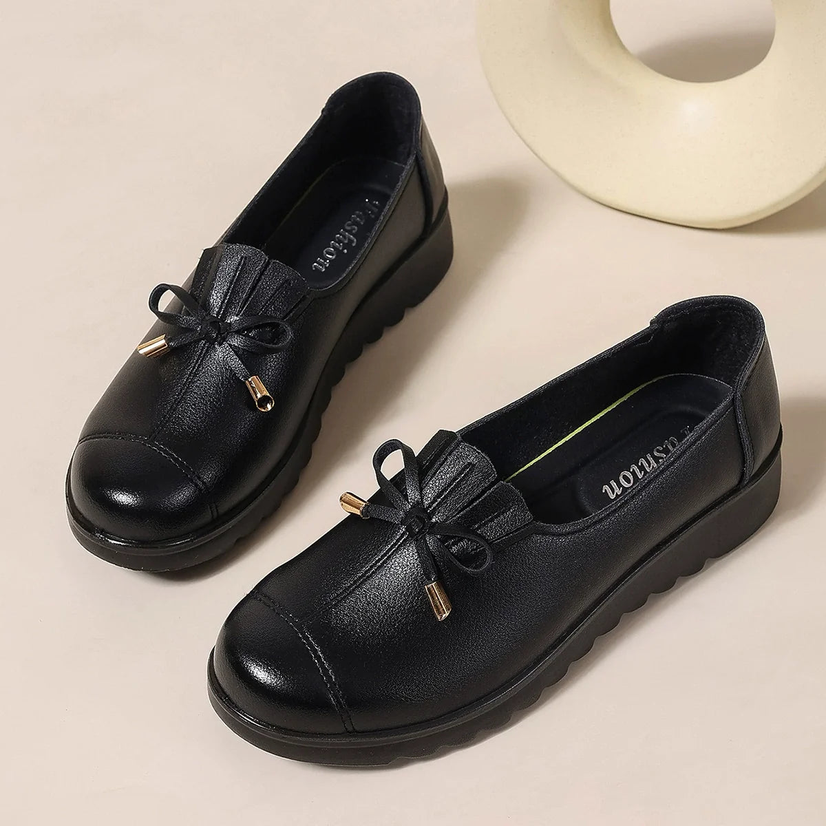 MARA – Elegante Damen-Slipper aus weichem Leder