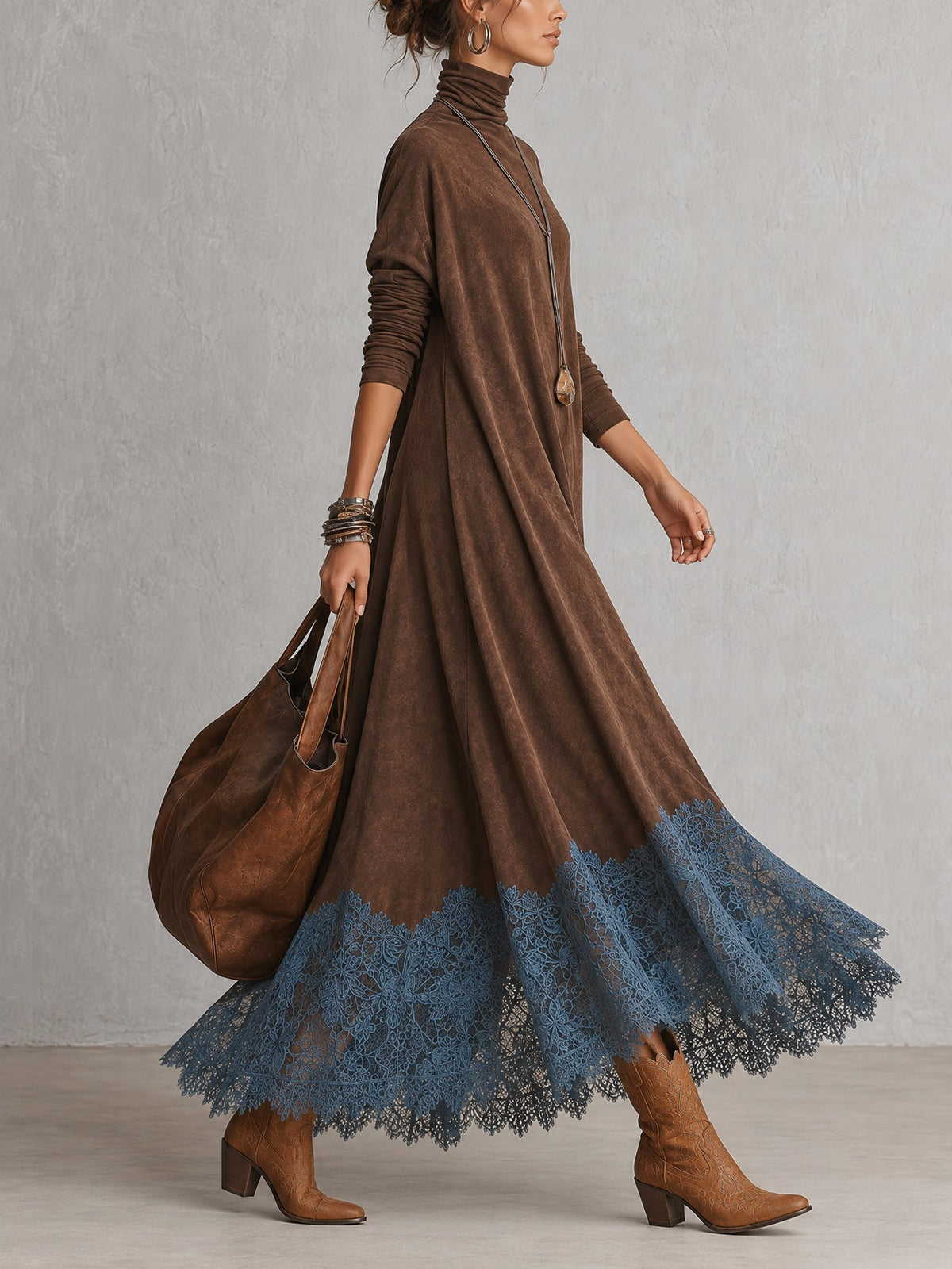 PIERA | Langes Kleid mit Wildleder-Effekt und Spitzenrand