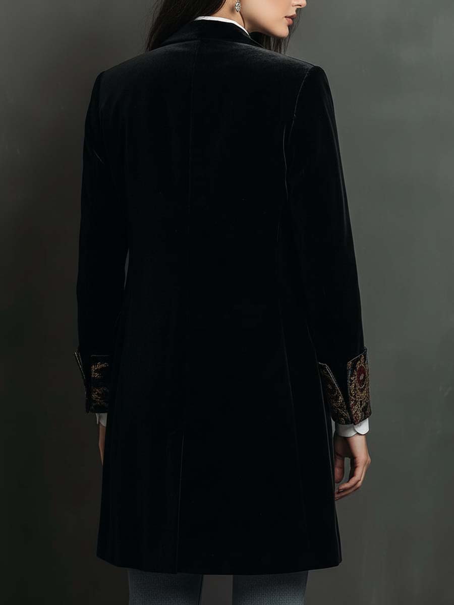 Léontine | Taillierter Blazer mit Barockdruck in Schwarz