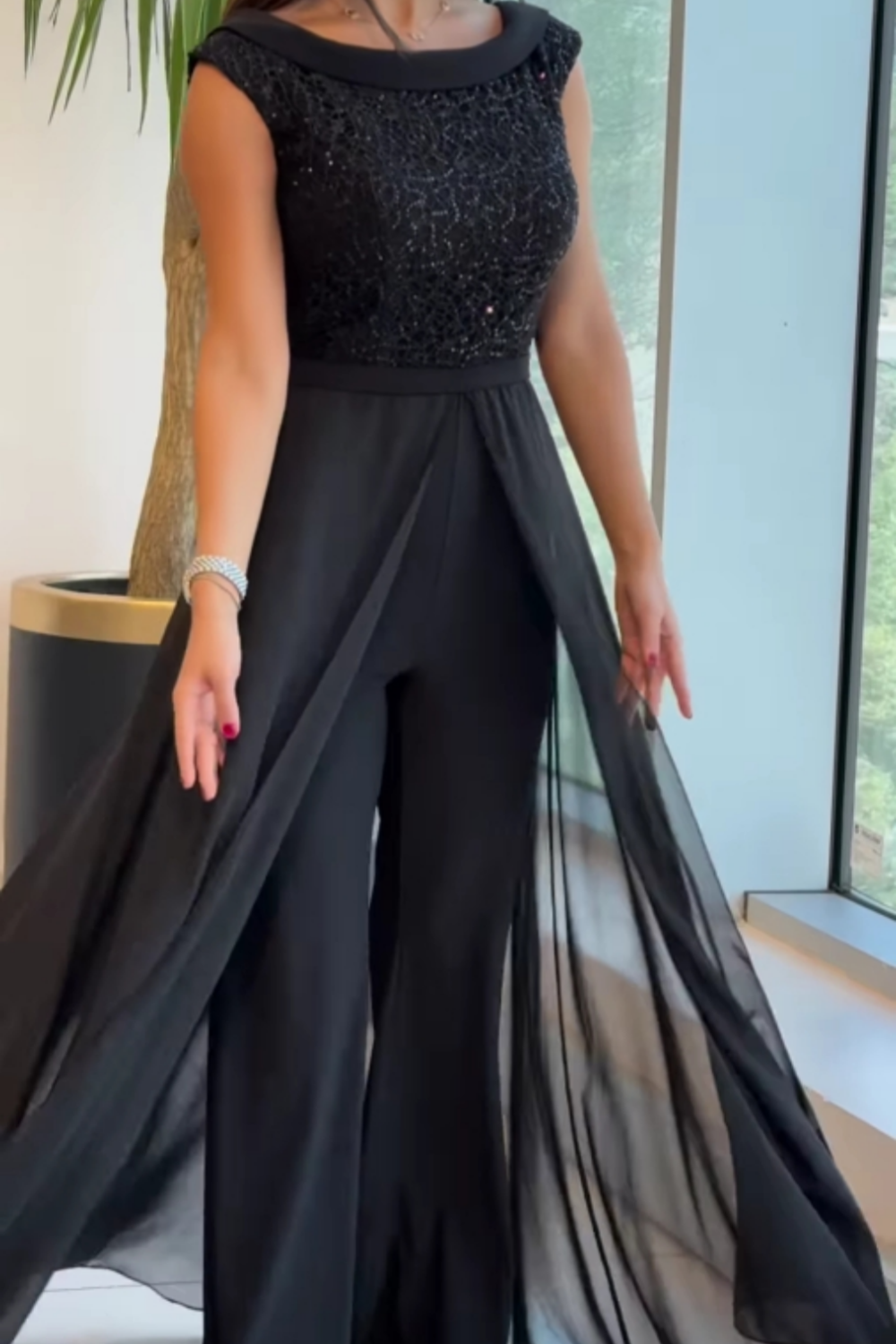 Louna™ | Stylischer ärmelloser Jumpsuit