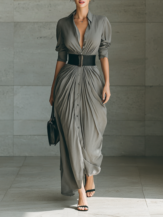 Zéphyrine | Elegantes Plissee-Maxikleid mit Reverskragen