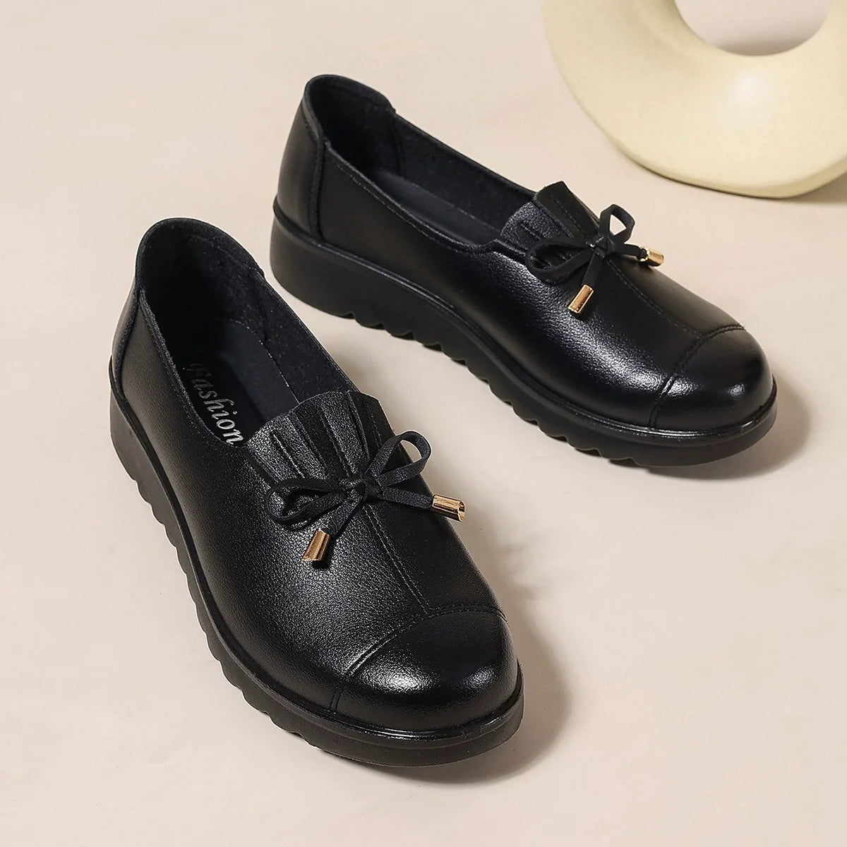 MARA – Elegante Damen-Slipper aus weichem Leder
