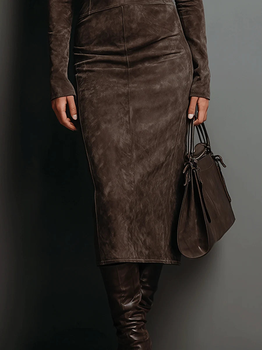 Chelsea | Elegantes Midikleid aus Veloursleder