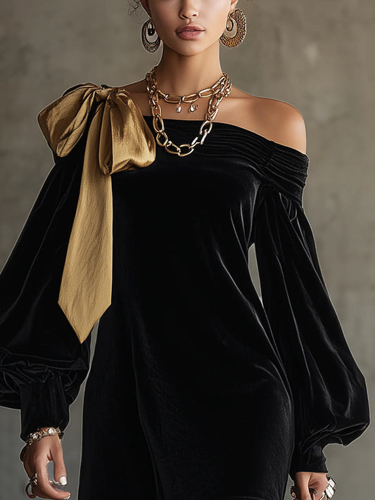 Ysaline | Schulterfreies Minikleid aus schwarzem Samt mit goldenen Satindetails