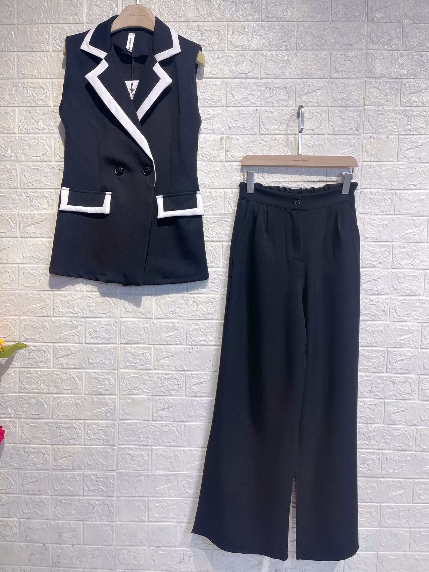 Traje de dama (chaqueta + pantalón)
