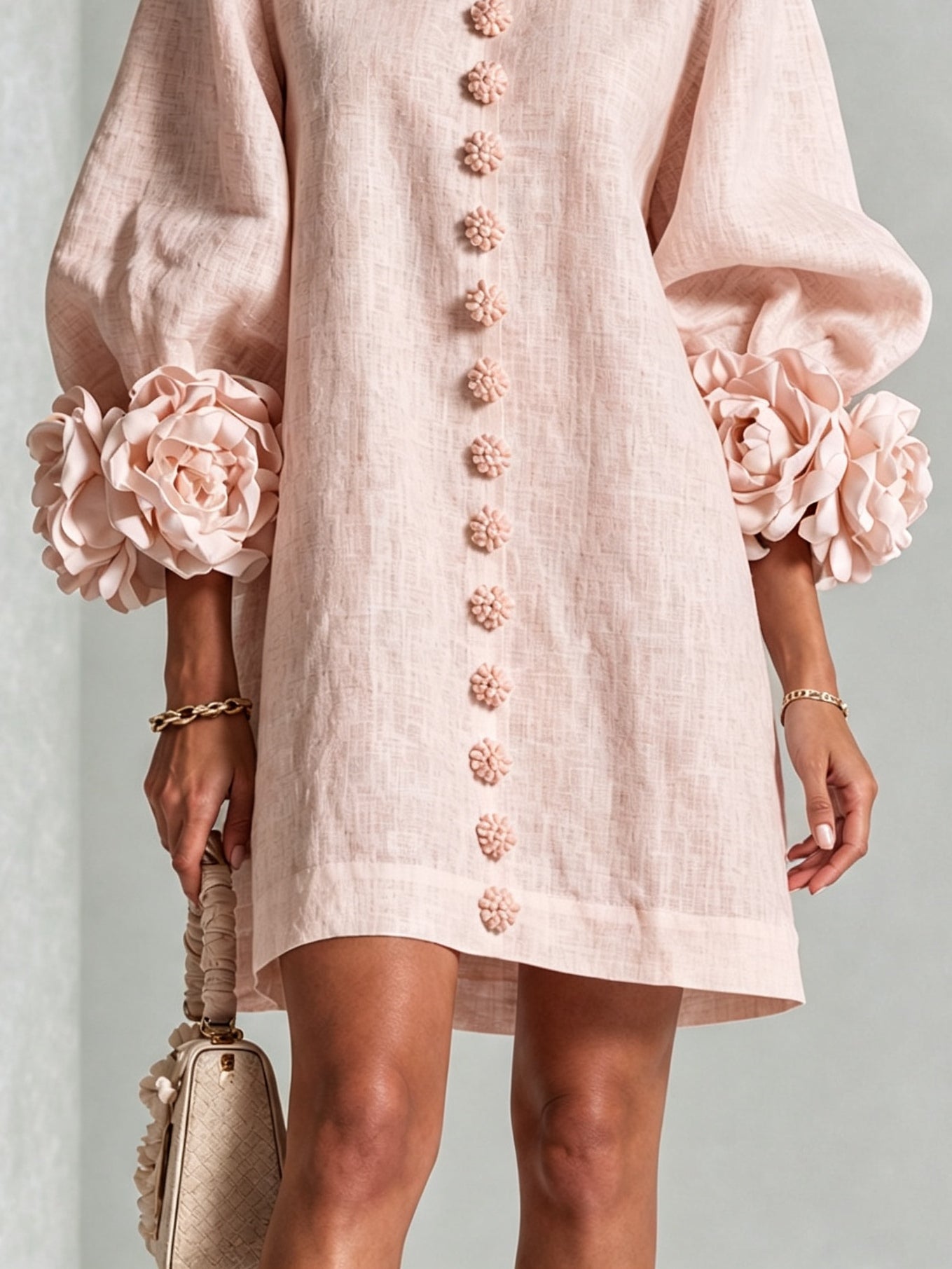 Blumenkleid mit Statement-Ärmeln – Vintage-Rose