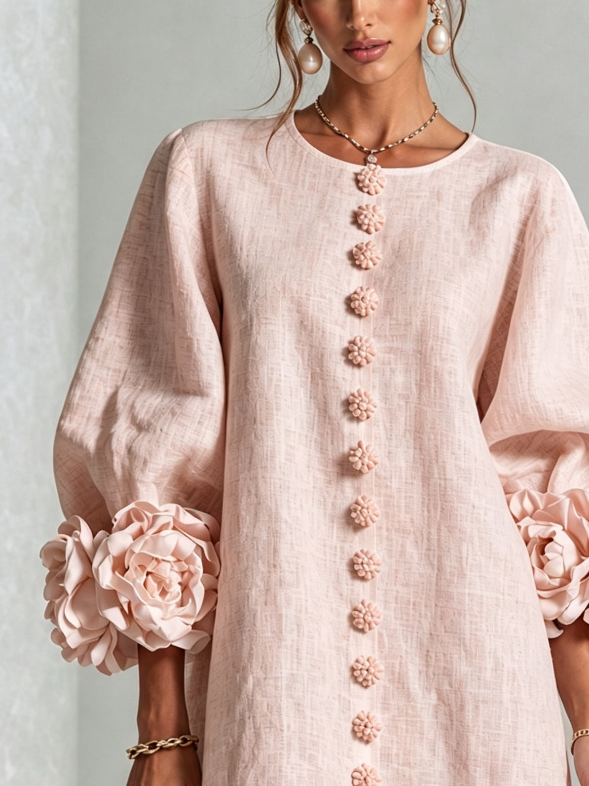 Blumenkleid mit Statement-Ärmeln – Vintage-Rose
