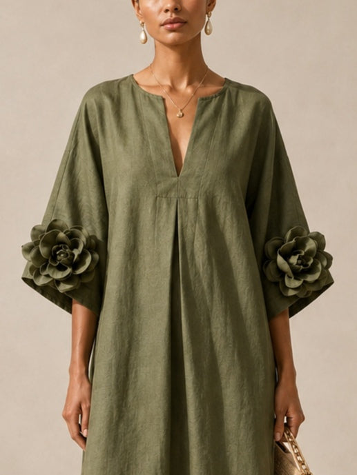 Olivgrünes V-Ausschnitt-Midi-Kleid mit auffälligen floralen Manschetten