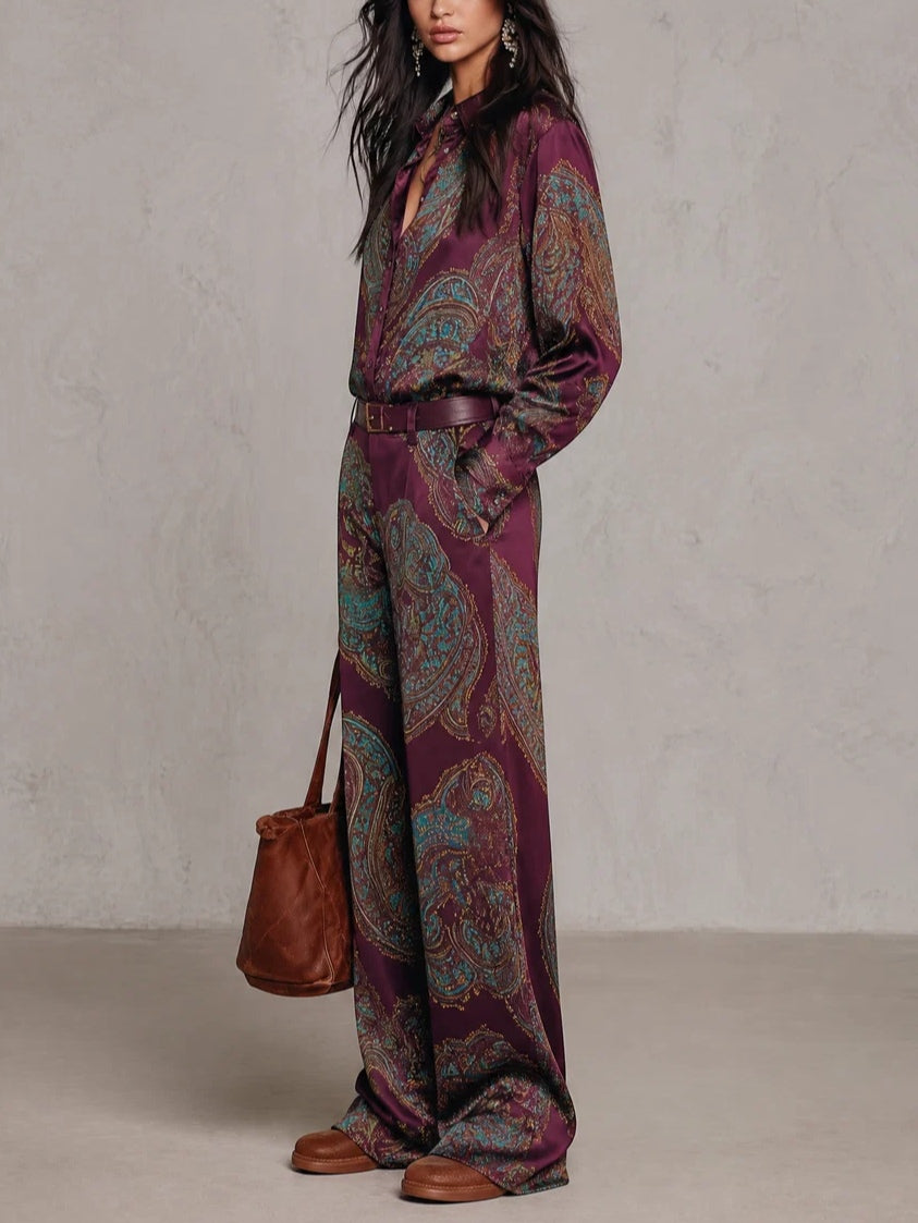NOEMI – Elegantes Paisley-Zweiteiler-Set in Bordeaux