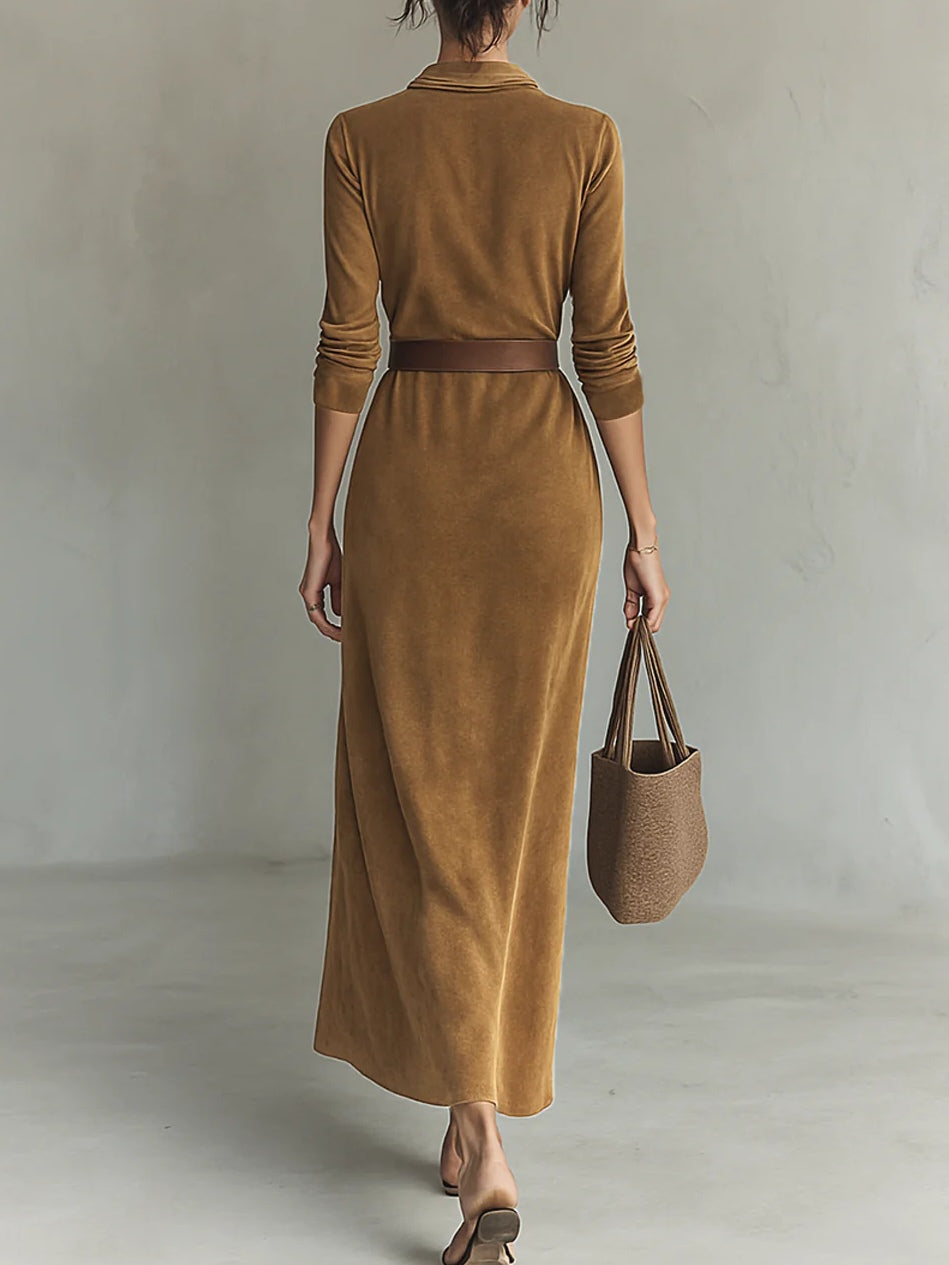 Aurélia | Elegantes Kleid in Wildlederoptik mit Gürtel