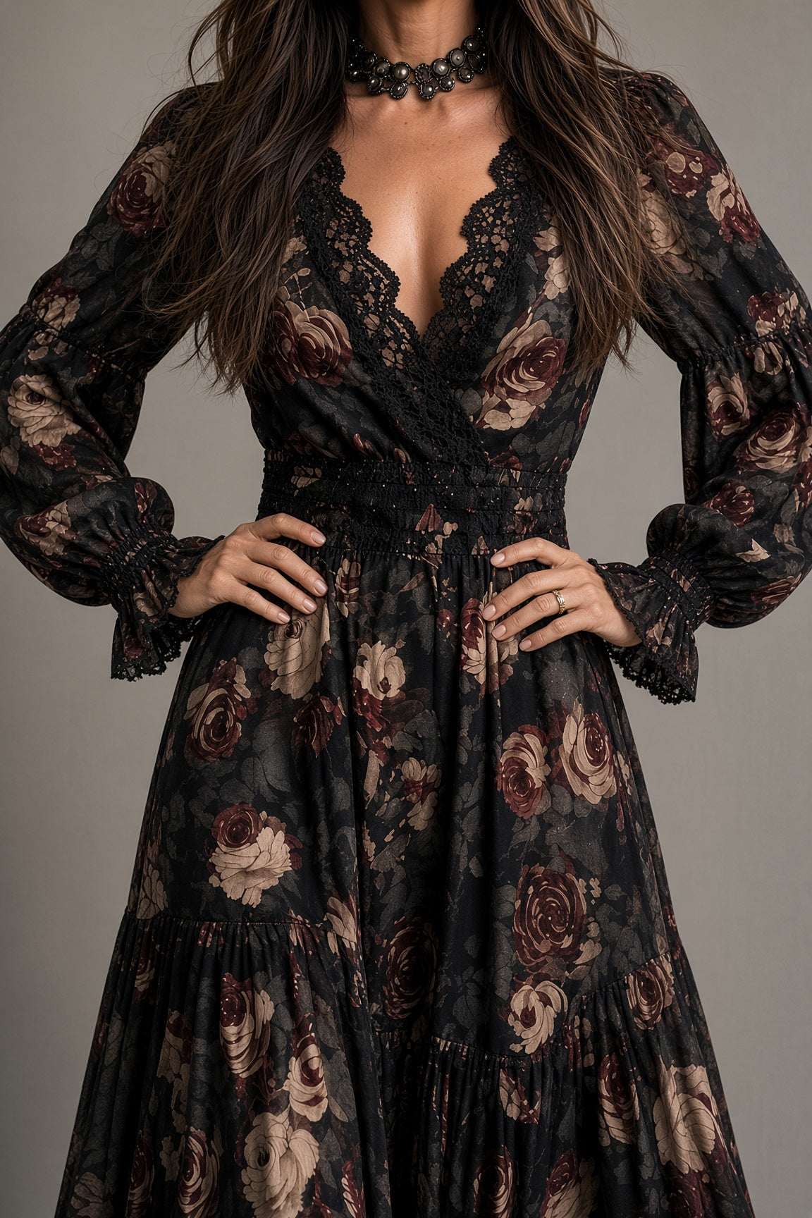 Hélène | Vintage Blümchenkleid mit Spitzen-Details