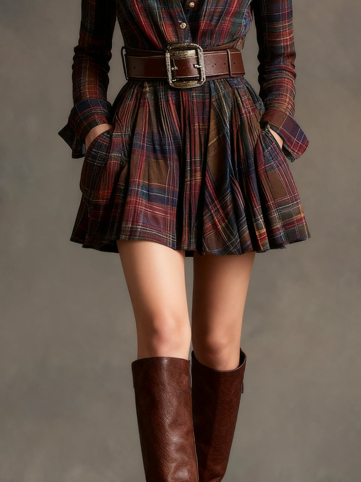 Zimt | Mini Vintage Kleid mit Rot- und Braunstreifen (mit Gürtel)