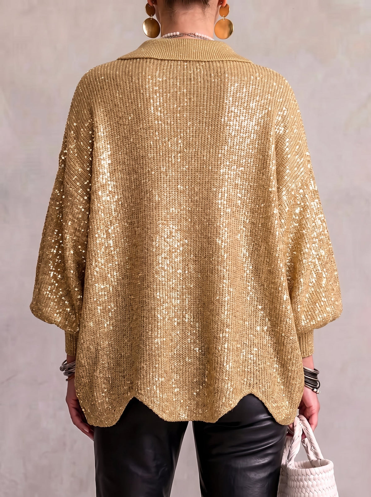 Karina | Grobstrickjacke mit goldfarbenen Knöpfen