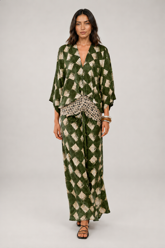 MAÉLIA – Maxikleid mit grünem Mosaikmuster